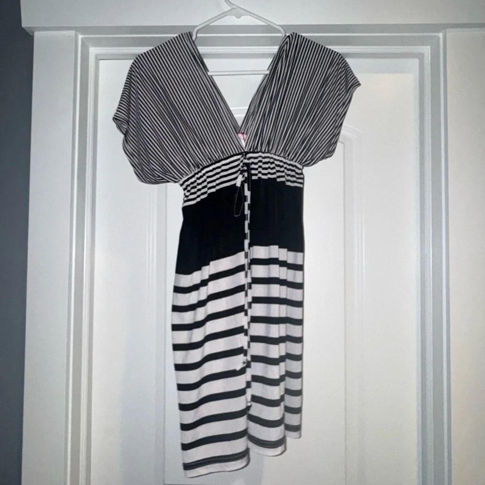 Chic Striped Dress in Black and White- coverup